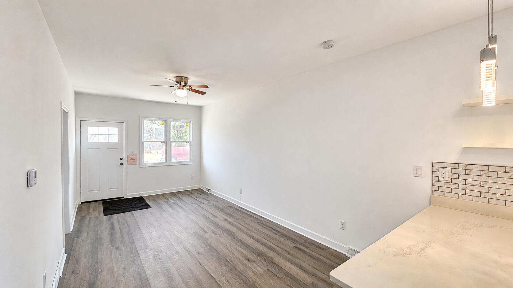 5042 Reading Avenue