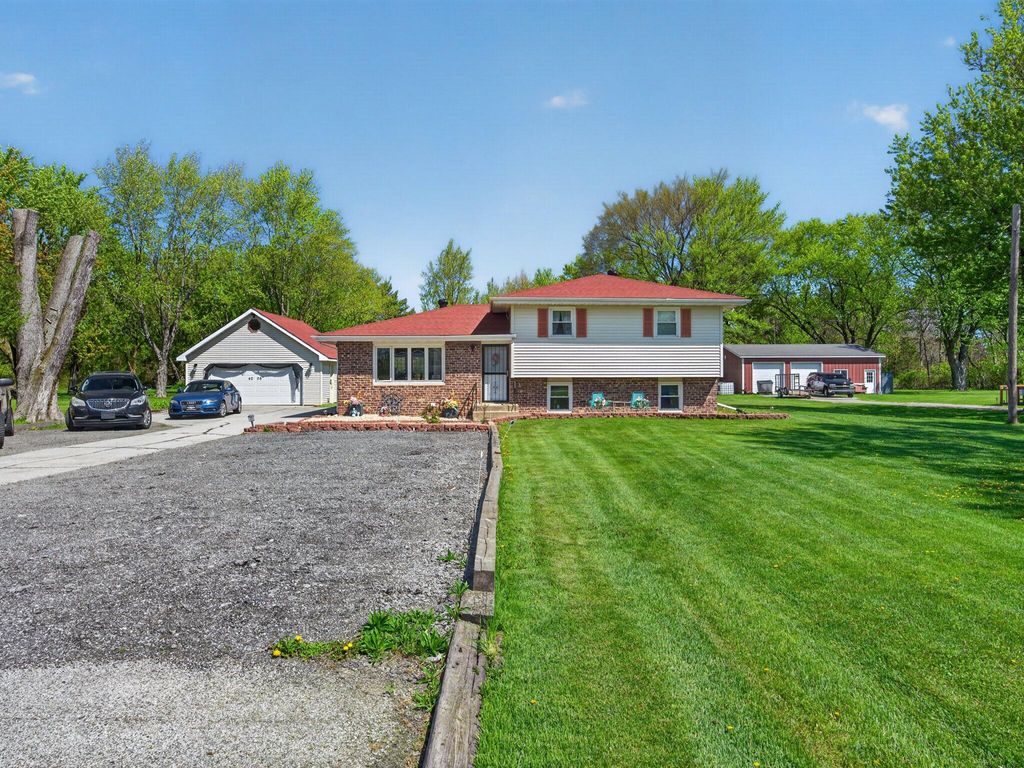 Photo of 4026 W 61st Avenue, Hobart, IN 46342 (MLS # 837962)