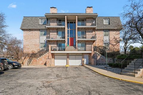 205 W Joliet Street Unit 206, Schererville, IN 46375 - #: 836097