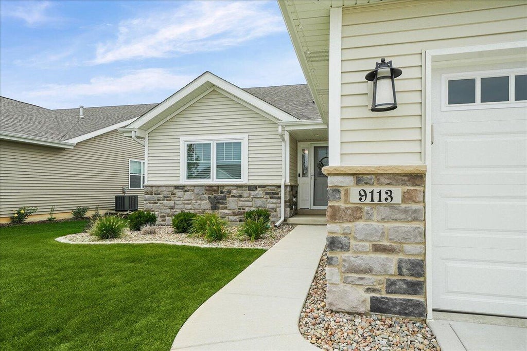 Photo of 9113 Grindel Place, Cedar Lake, IN 46303 (MLS # 843020)