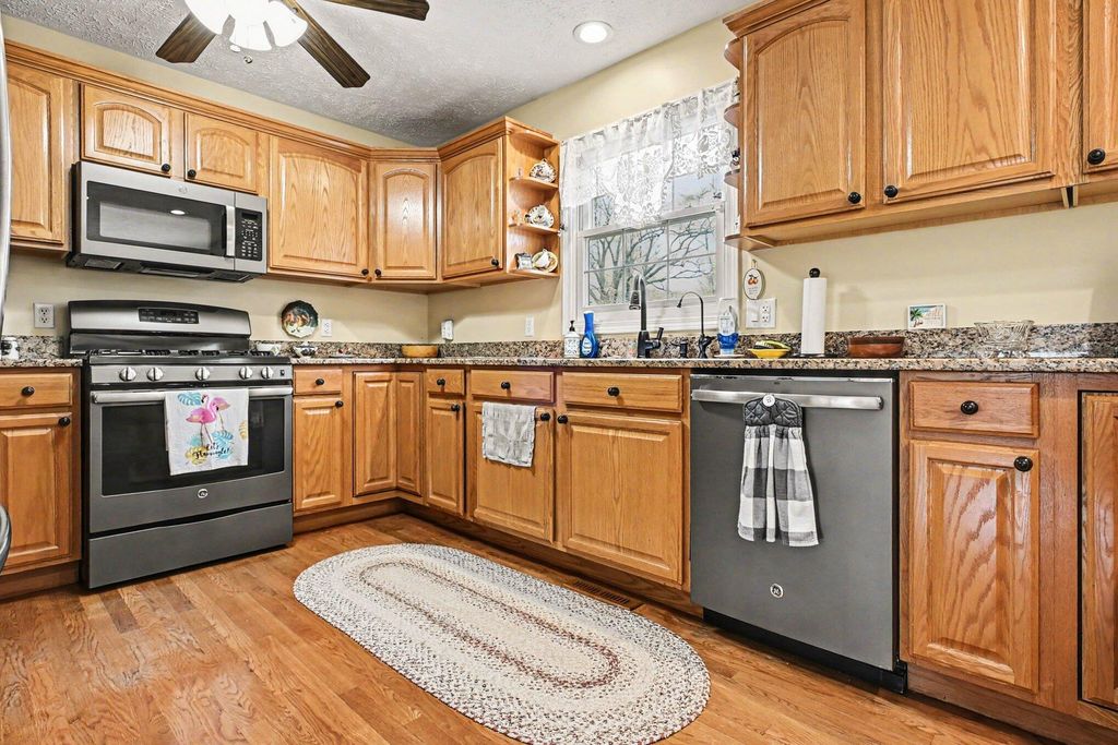 Photo of 2698 N Van Gogh Drive, La Porte, IN 46350 (MLS # 837387)