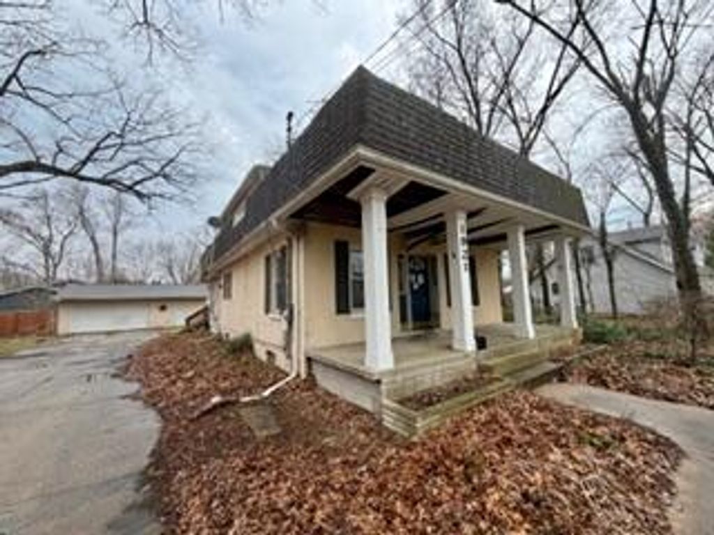 Photo of 1921 E Coolspring Avenue, Trail Creek, IN 46360 (MLS # 836399)