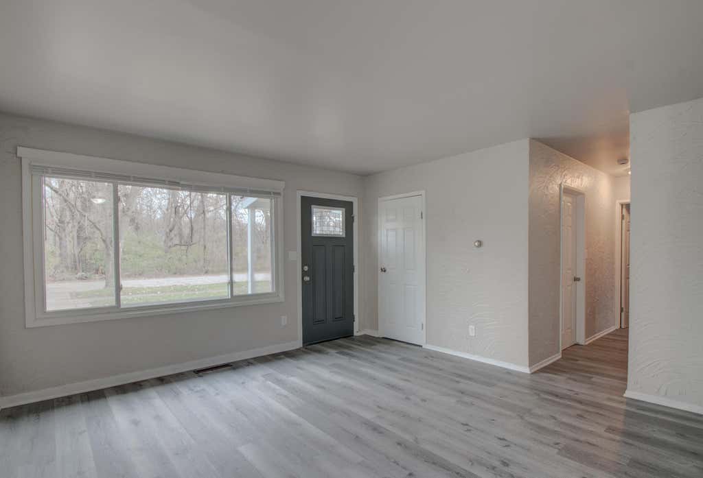 Photo of 940 Mount Street, Gary, IN 46406 (MLS # 840637)