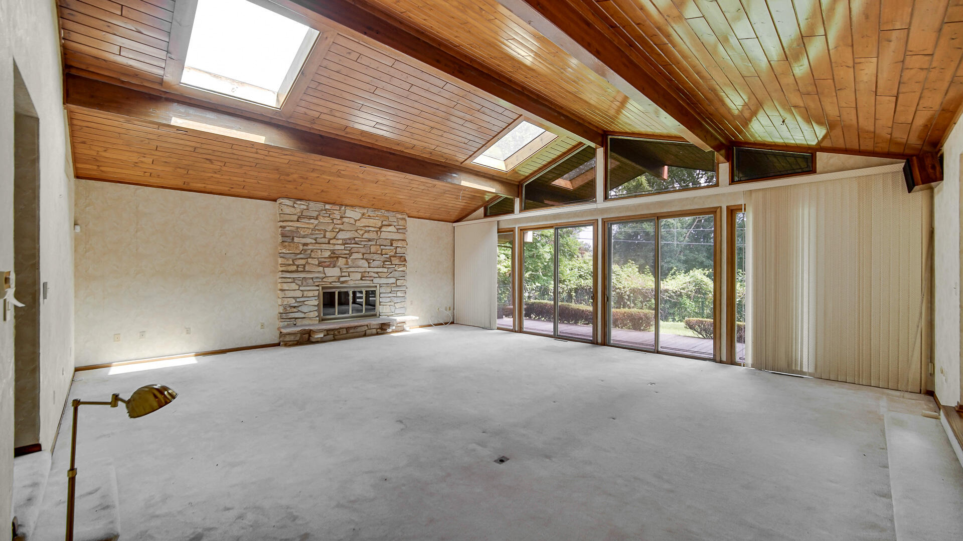 1612 Wren Court