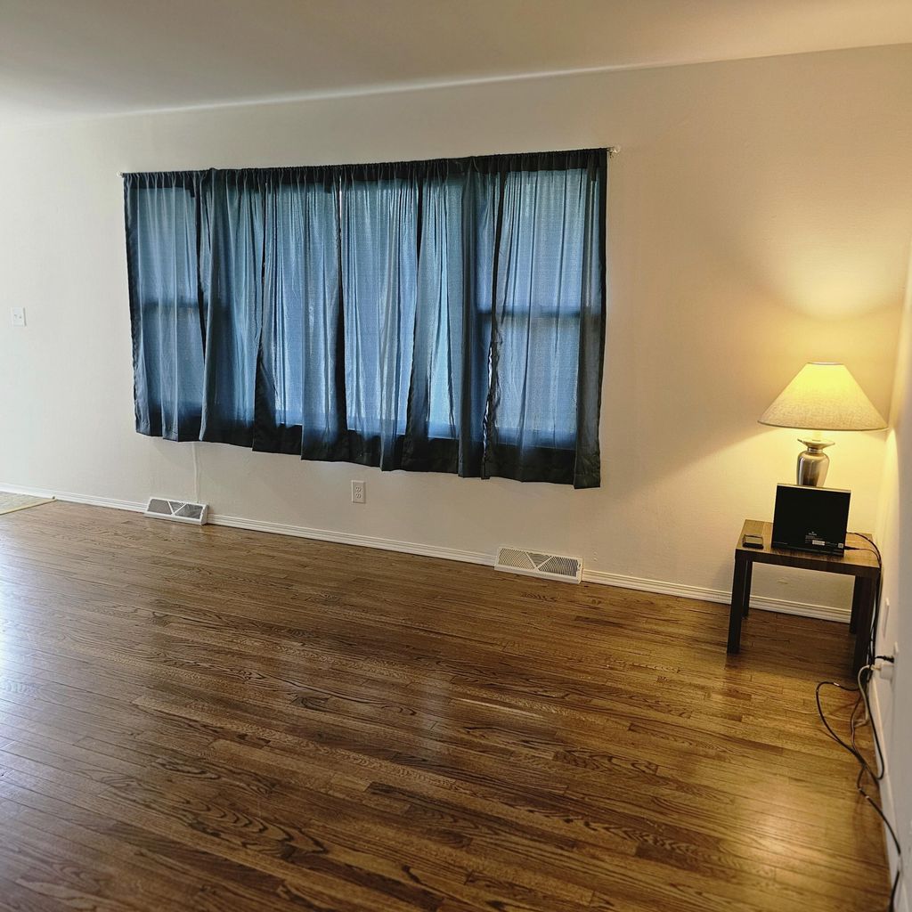 Photo of 1123 N Wood Street, Griffith, IN 46319 (MLS # 837592)