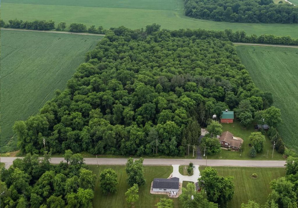 Photo of 7708 W 1300 S, Wanatah, IN 46390 (MLS # 836144)