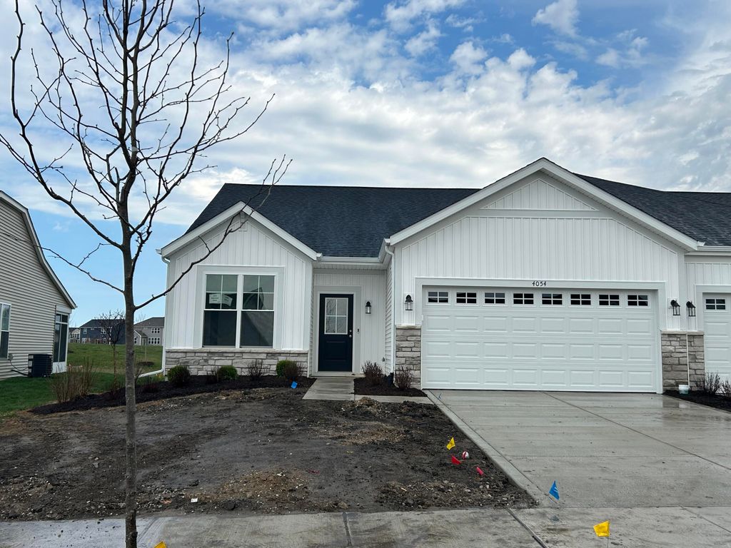 Photo of 4054 Reflection Place, Valparaiso, IN 46385 (MLS # 837284)