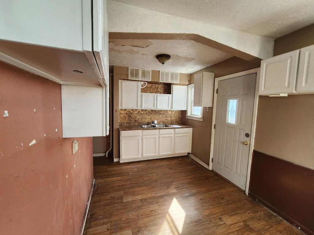 Photo of 6522 Mccook Avenue, Hammond, IN 46323 (MLS # 835671)