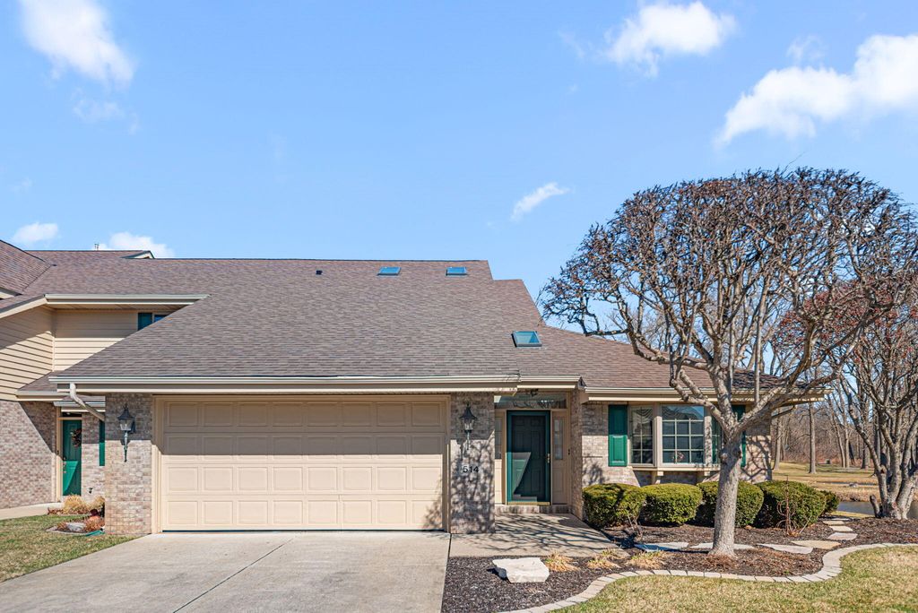 Photo of 514 Pinehurst Lane, Schererville, IN 46375 (MLS # 835222)