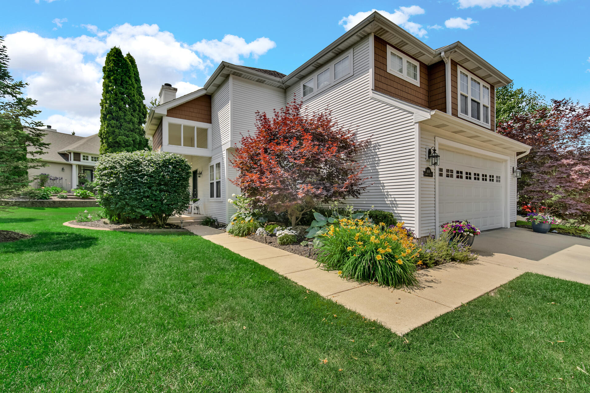 1806 Crimson Drive