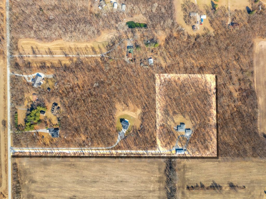 Photo of 7251 N 200 W, Lake Village, IN 46349 (MLS # 834877)