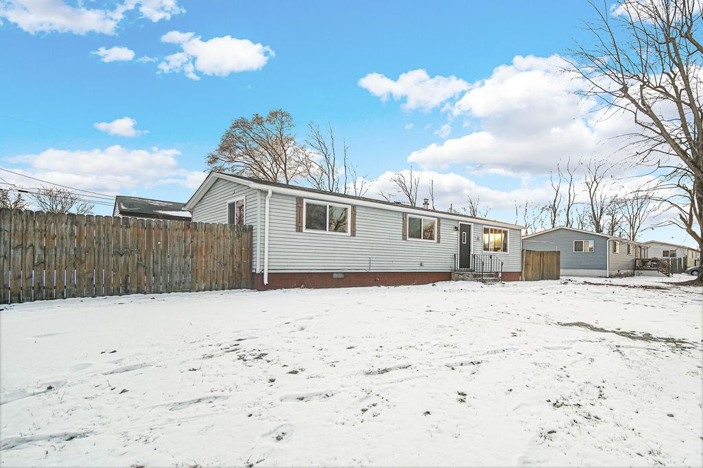 Photo of 81 Lincoln Avenue, Hobart, IN 46342 (MLS # 833127)