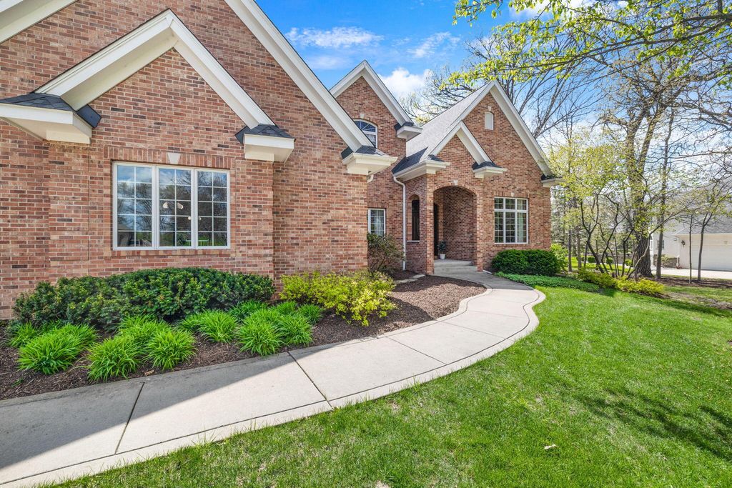 Photo of 494 Brittany Lane, Dyer, IN 46311 (MLS # 837681)