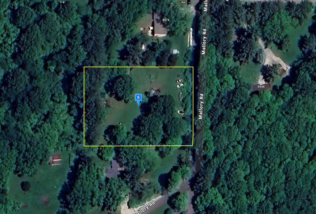 Photo of 8970 Mallory Road, Mooresville, IN 46158 (MLS # 831436)