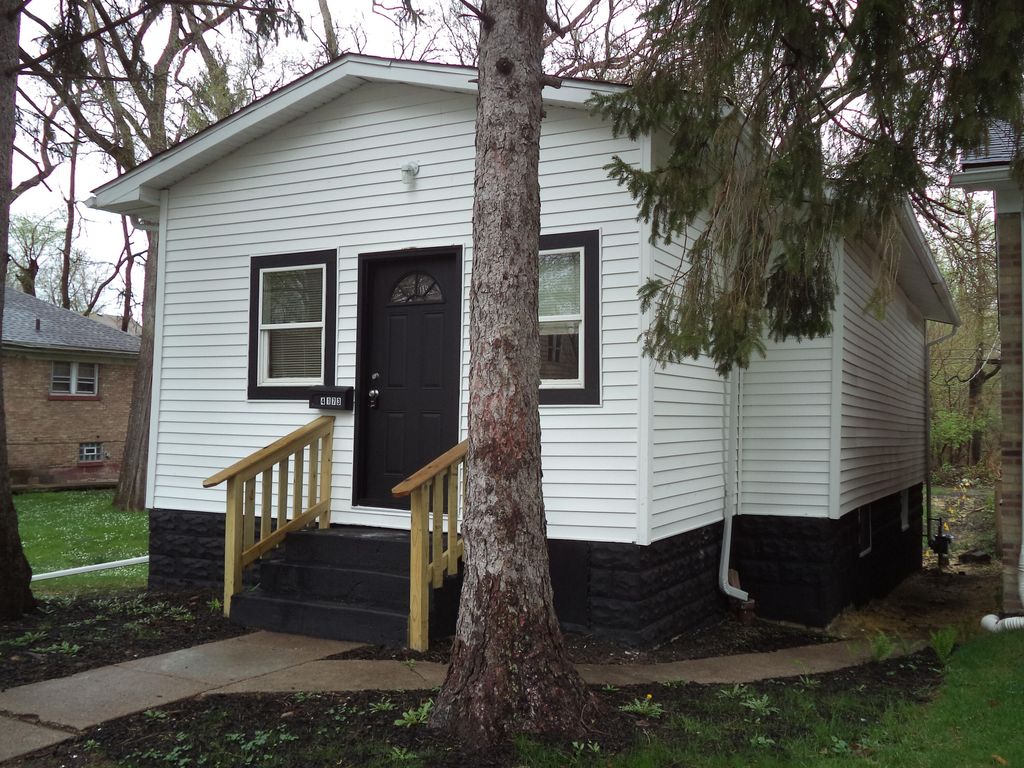 Photo of 4173 Jackson Street, Gary, IN 46408 (MLS # 837383)