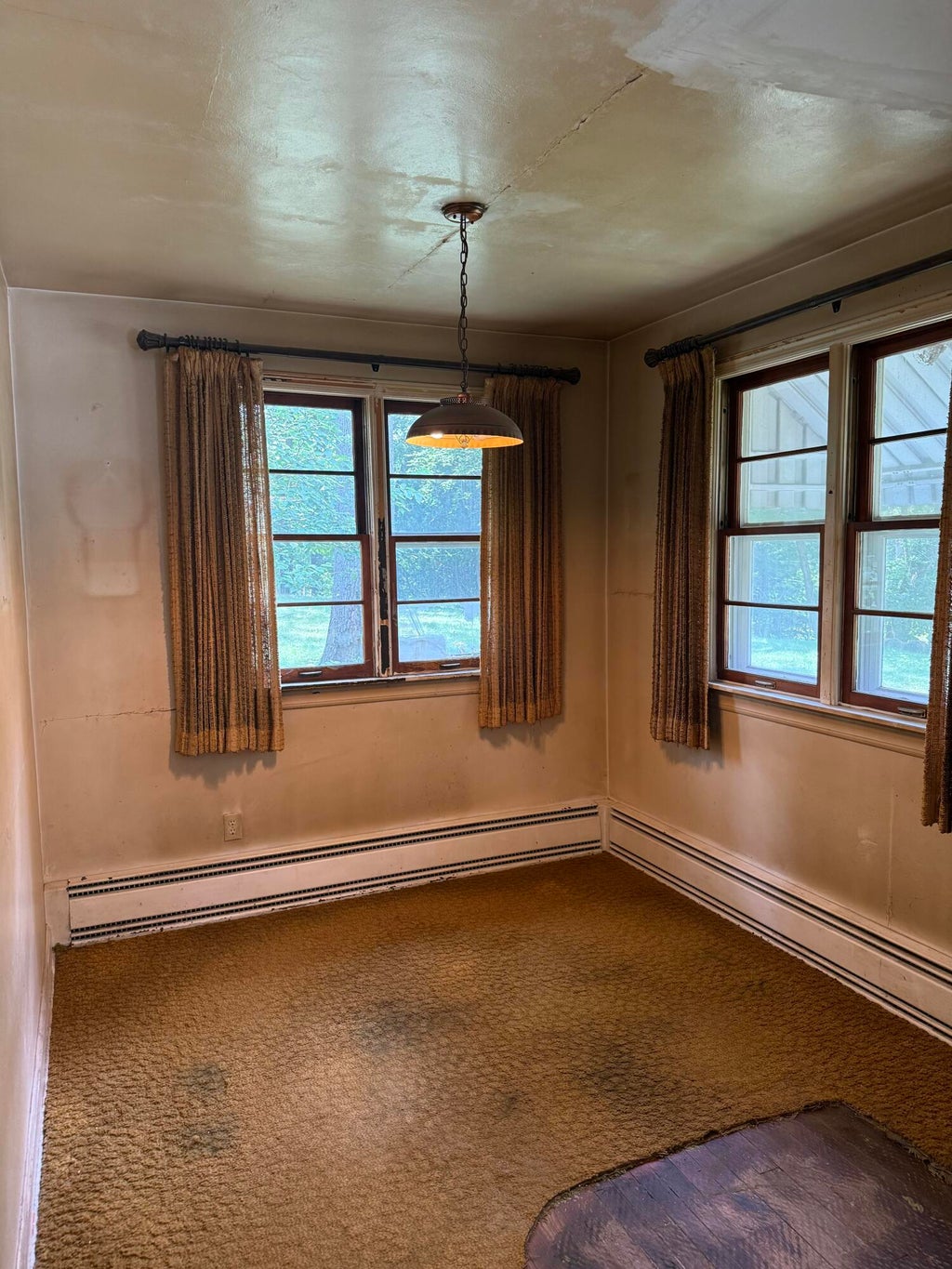 Photo of 249 Shoreland Drive, Michigan City, IN 46360 (MLS # 842885)