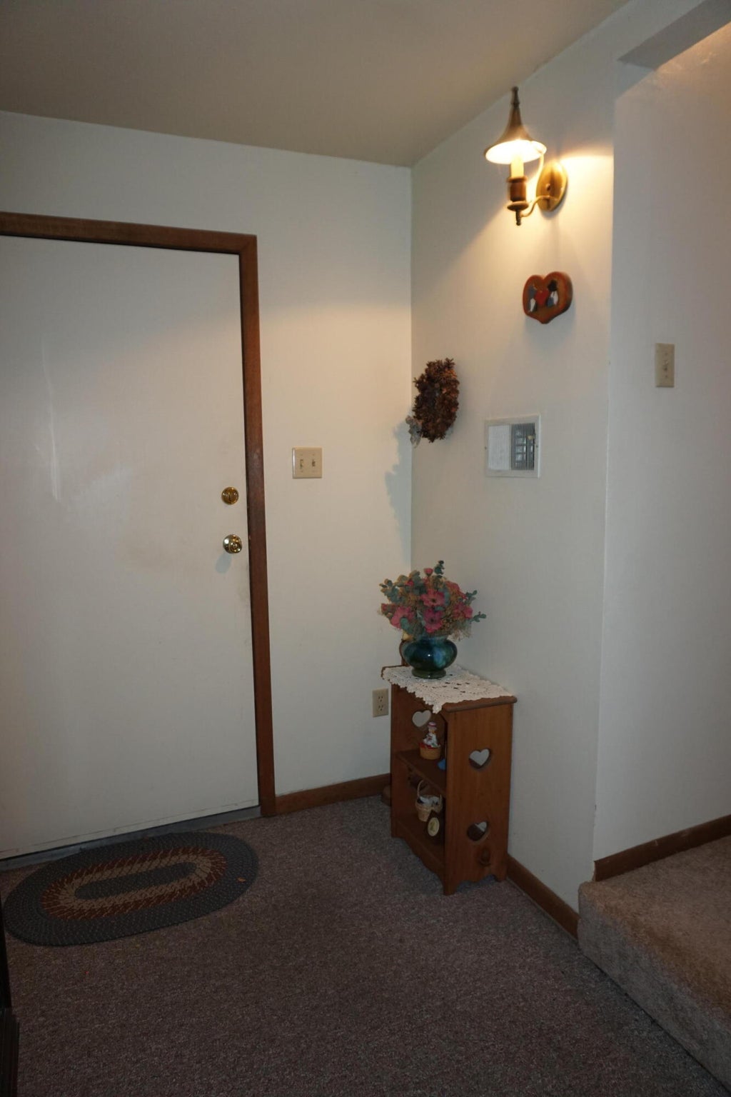 Photo of 420 Sassafras Drive, Valparaiso, IN 46385 (MLS # 846738)