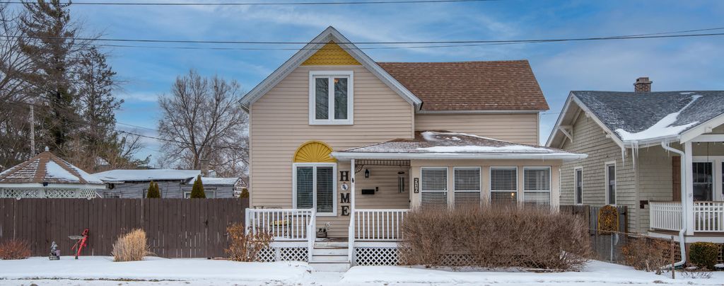 Photo of 516 E North Street, Crown Point, IN 46307 (MLS # 833767)