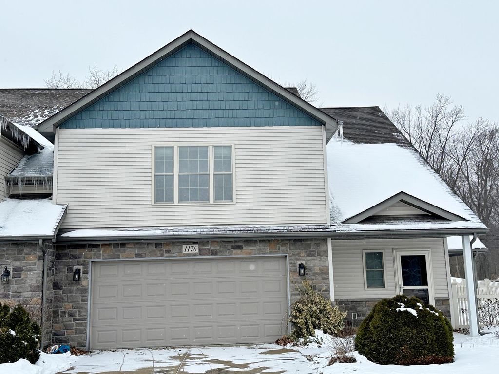 Photo of 1176 Sawgrass Drive, Griffith, IN 46319 (MLS # 833664)