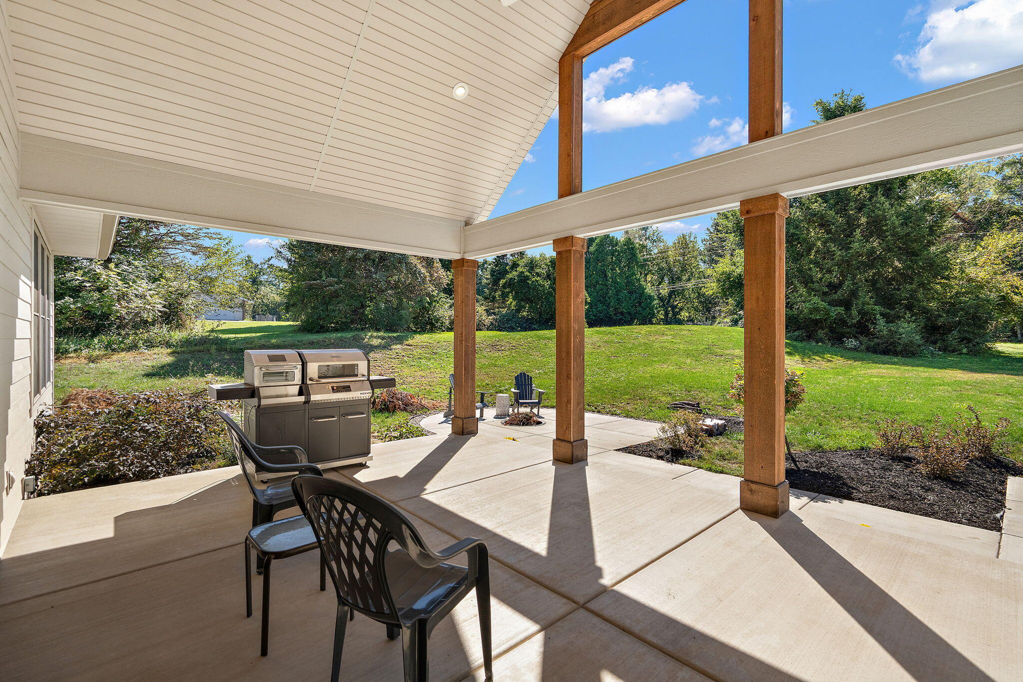 363 Ridgeview Drive