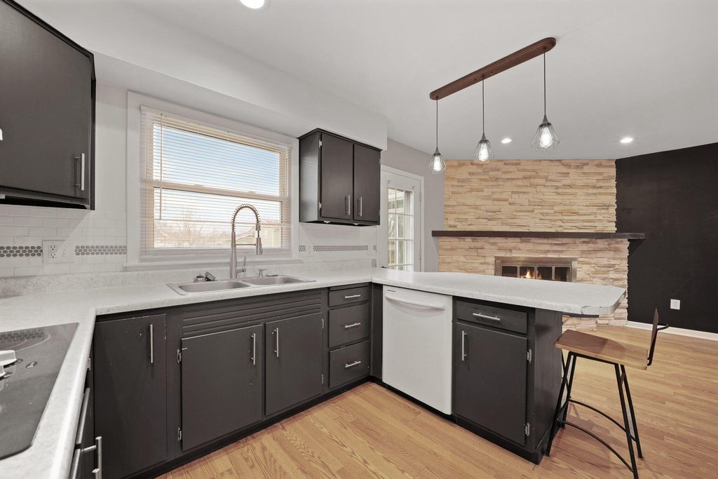 Photo of 3339 Windy Hill Road, Crown Point, IN 46307 (MLS # 832880)