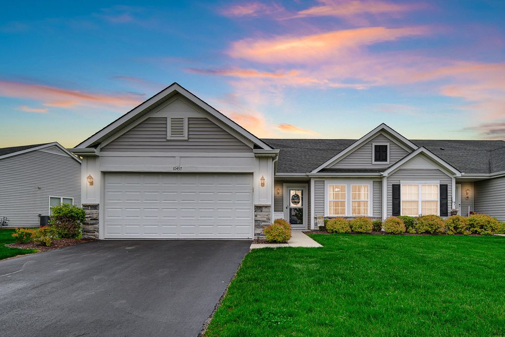Photo of 10457 Richmond Avenue, Cedar Lake, IN 46303 (MLS # 838371)