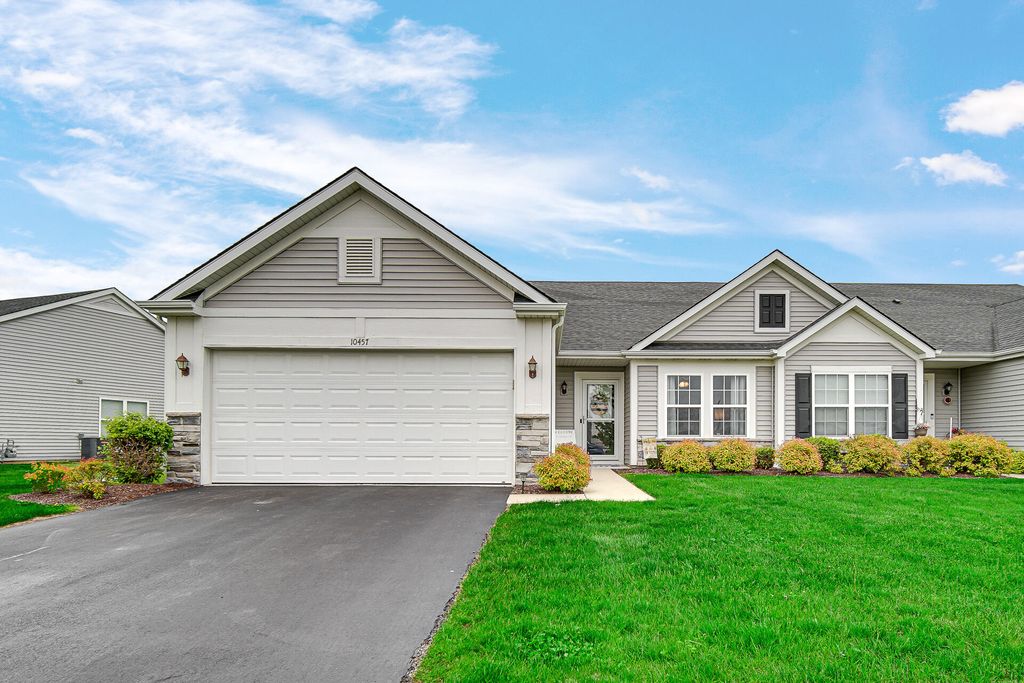 Photo of 10457 Richmond Avenue, Cedar Lake, IN 46303 (MLS # 838371)