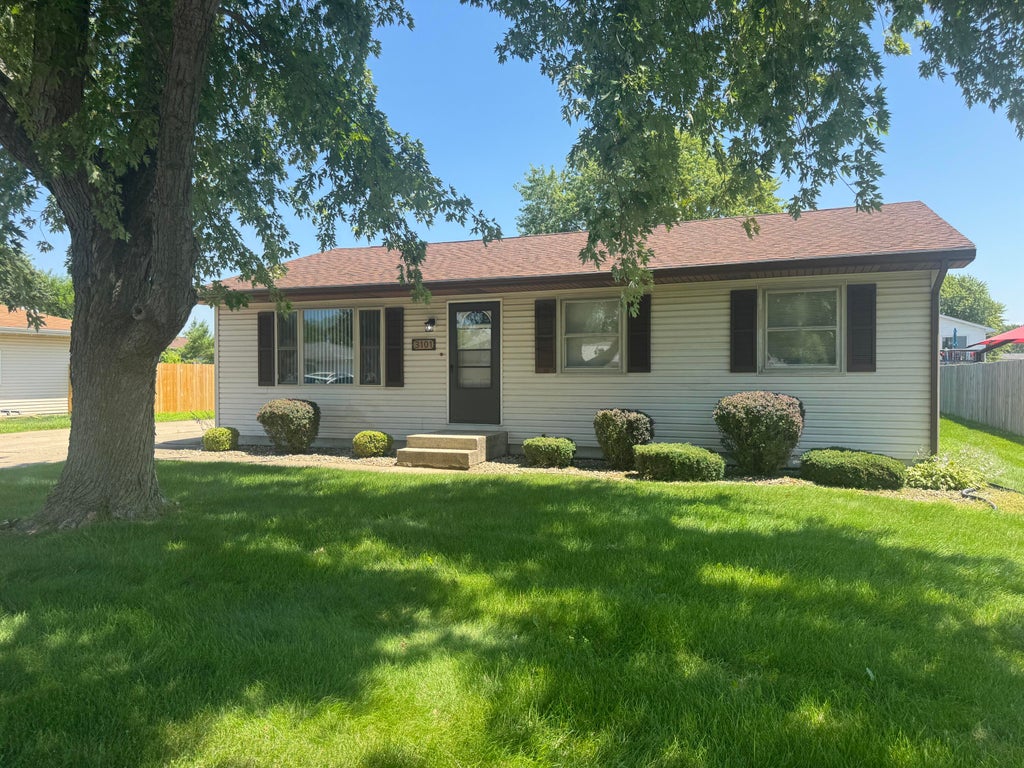 Photo of 3101 Dutch Mill Street, Portage, IN 46368 (MLS # 844476)