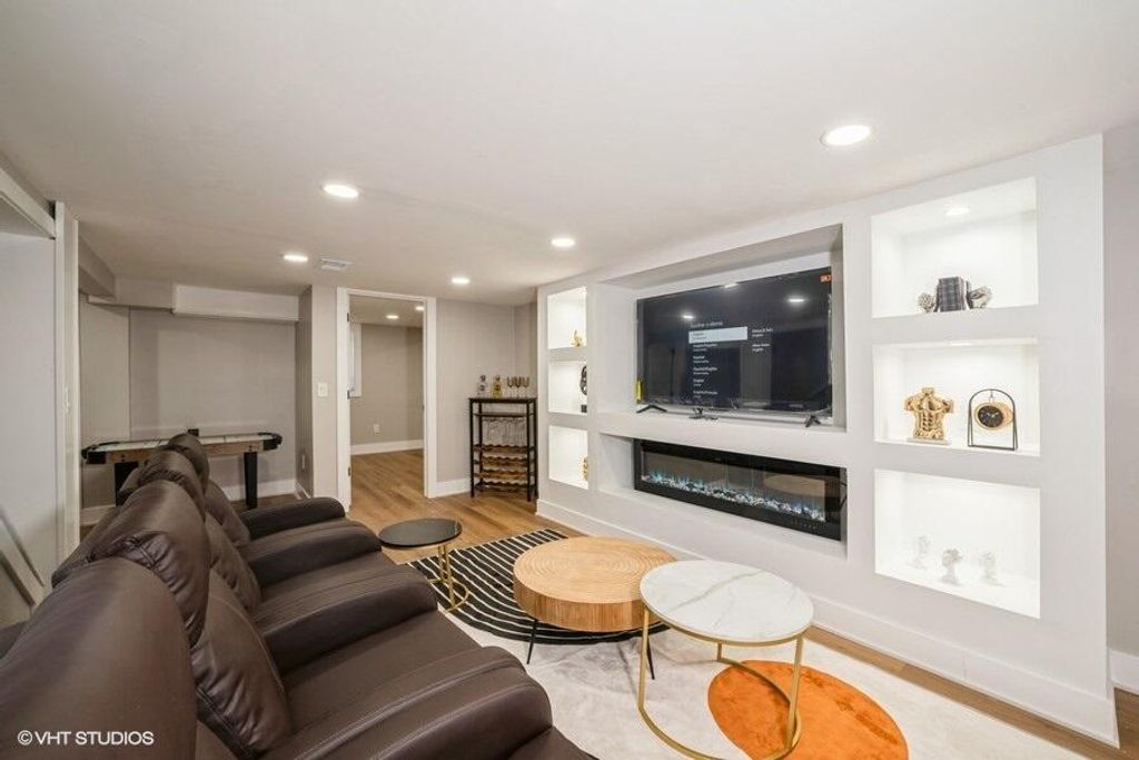 Photo of 1420 W 47th Avenue, Gary, IN 46408 (MLS # 831713)