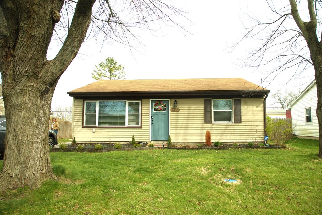 Photo of 767 Fremont Road, Valparaiso, IN 46385 (MLS # 837465)
