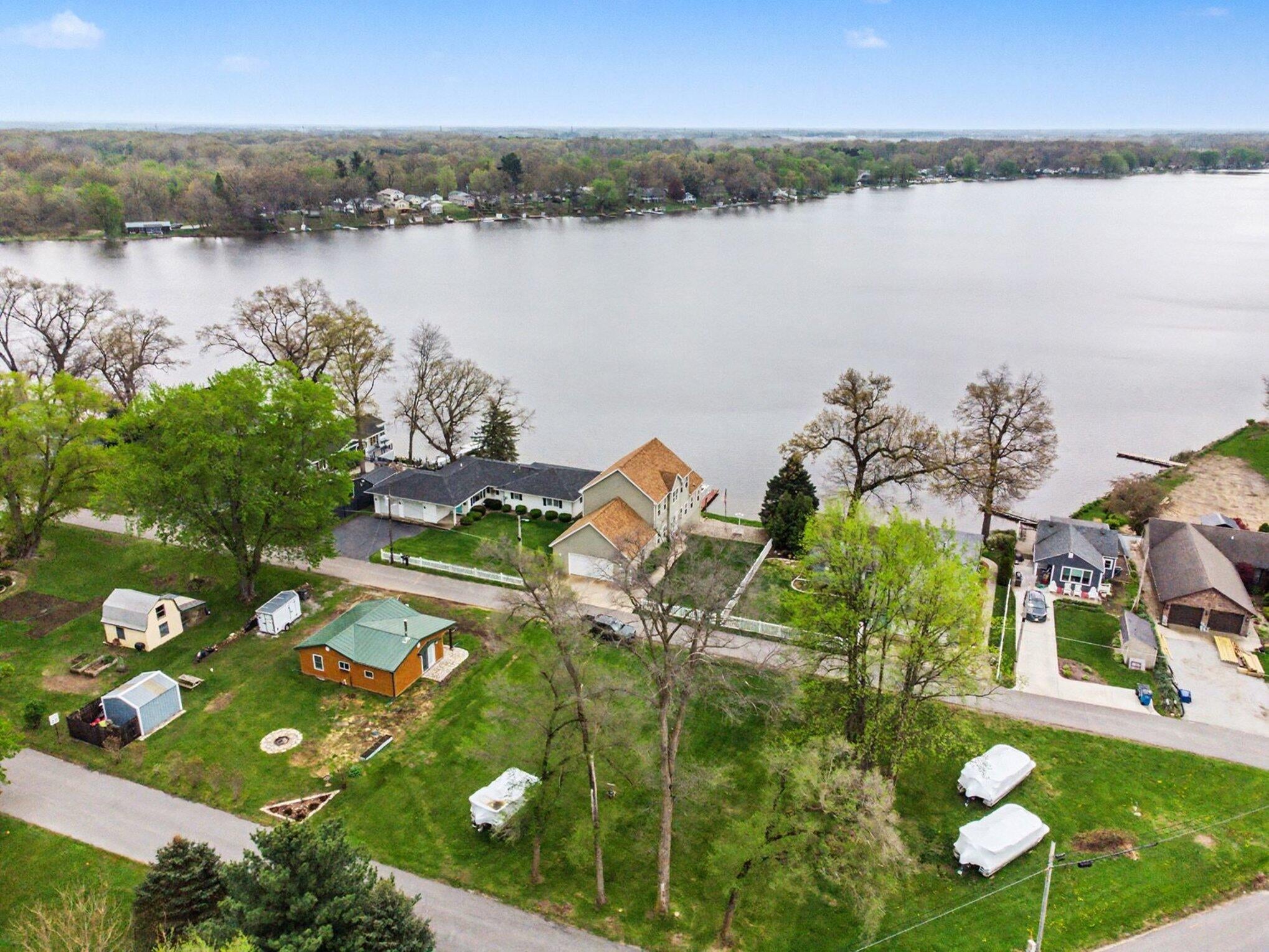 107 Lakeview Drive A