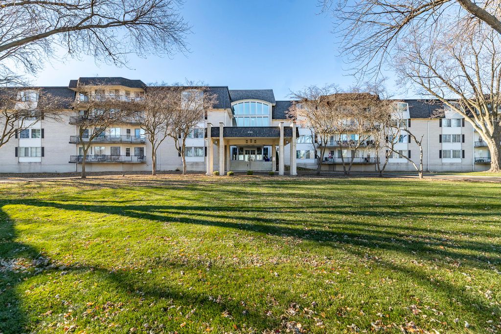 Photo of 8750 Harrison Avenue #211, Munster, IN 46321 (MLS # 831234)