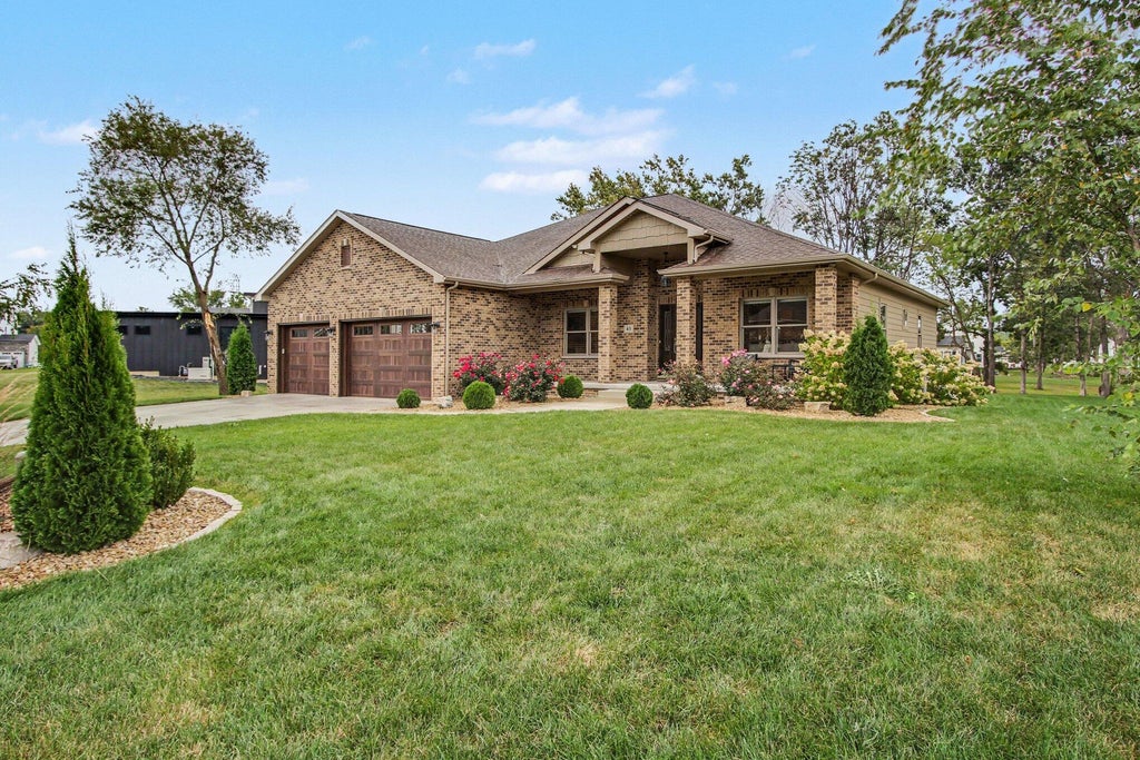 Photo of 45 Mattico Lane, Crown Point, IN 46307 (MLS # 844842)
