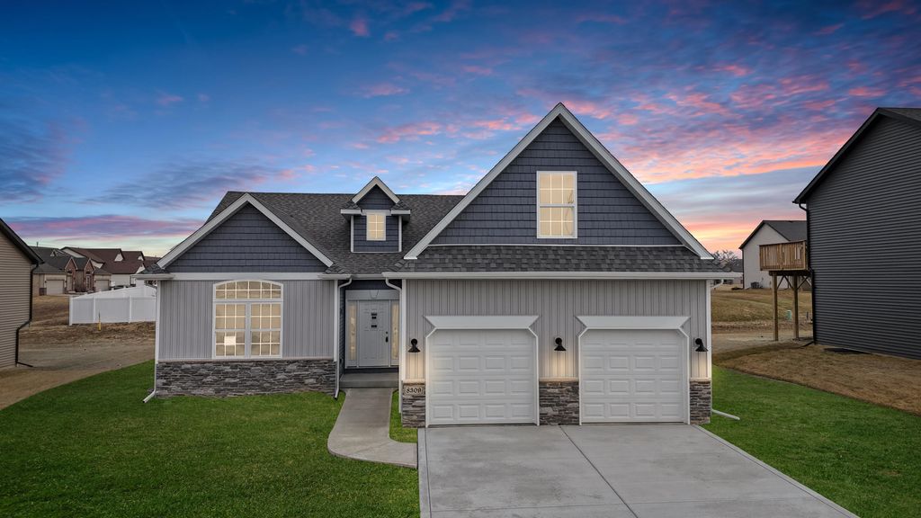 Photo of 8309 Dylan Drive, Merrillville, IN 46410 (MLS # 835068)