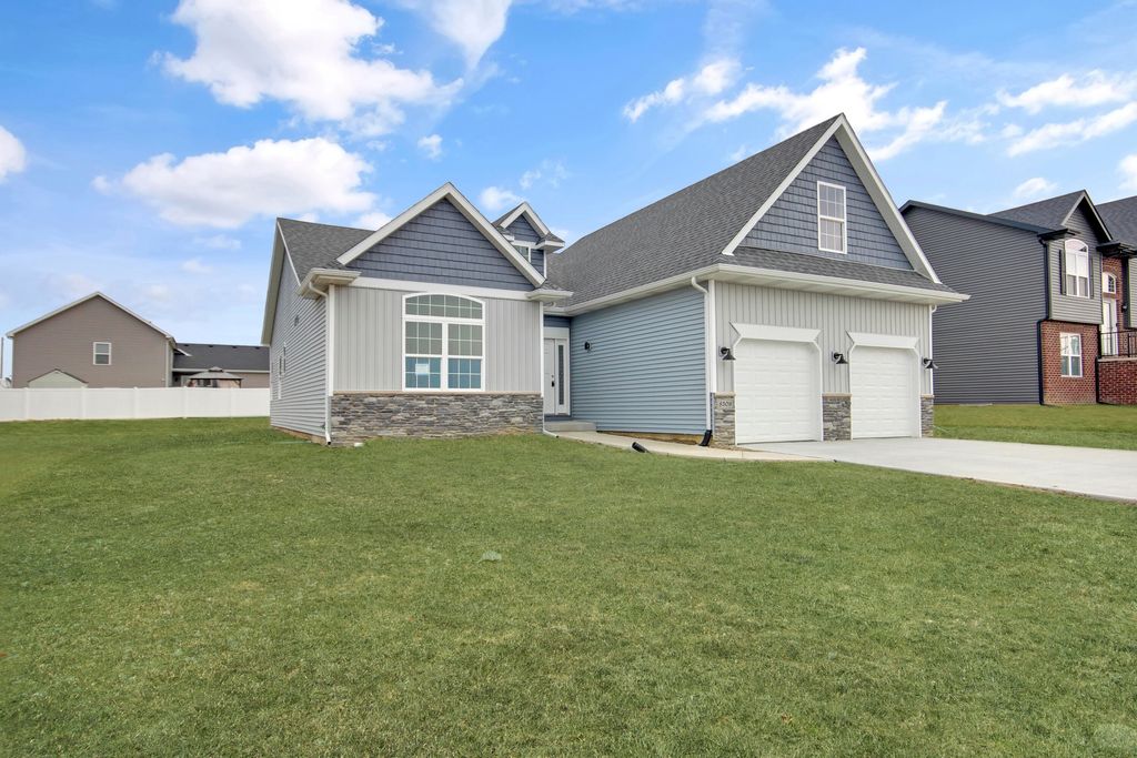 Photo of 8309 Dylan Drive, Merrillville, IN 46410 (MLS # 835068)