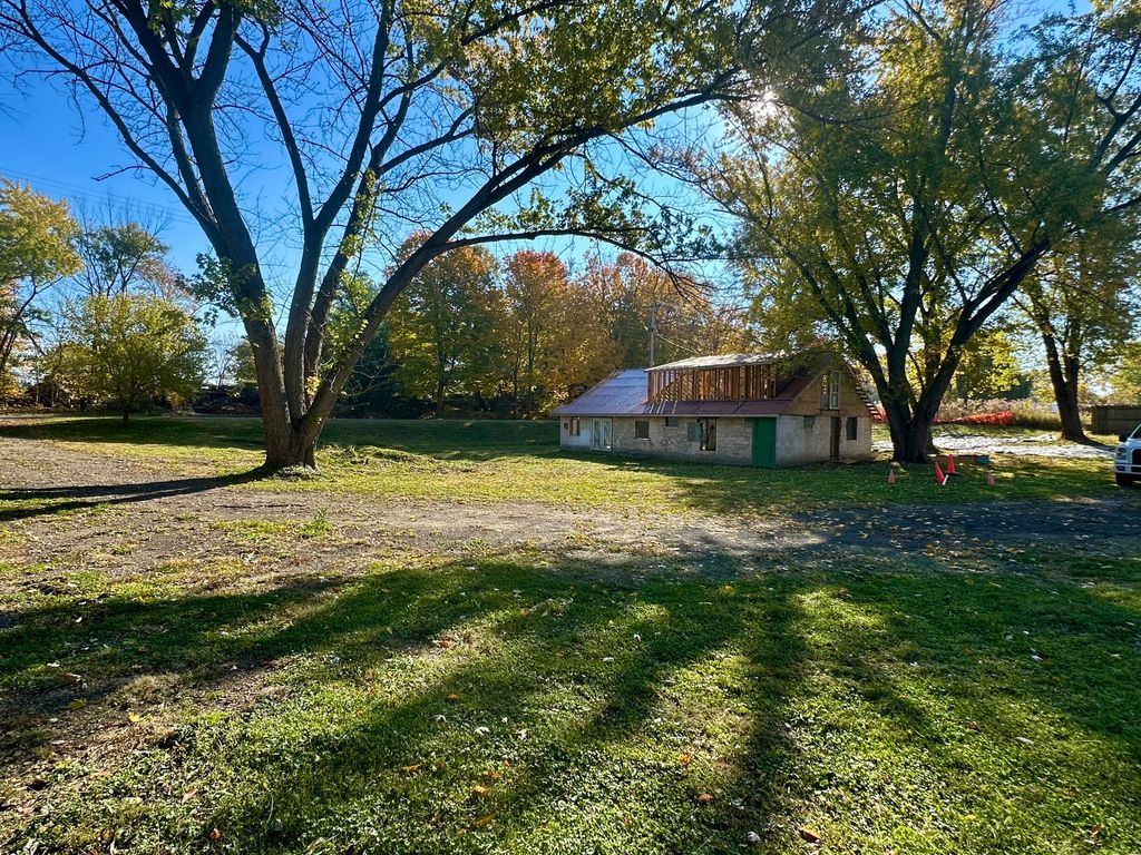 Photo of 7838 N Walker Road, New Carlisle, IN 46552 (MLS # 830550)