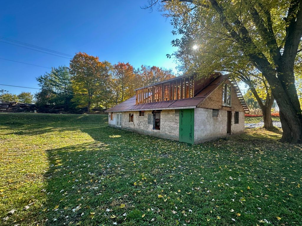 Photo of 7838 N Walker Road, New Carlisle, IN 46552 (MLS # 830550)