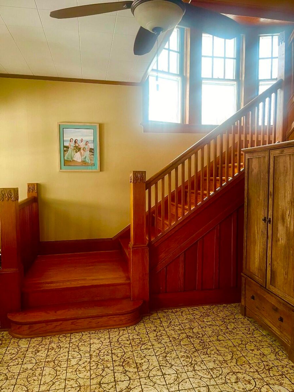 Photo of 920 E Cleveland Avenue, Hobart, IN 46342 (MLS # 840024)