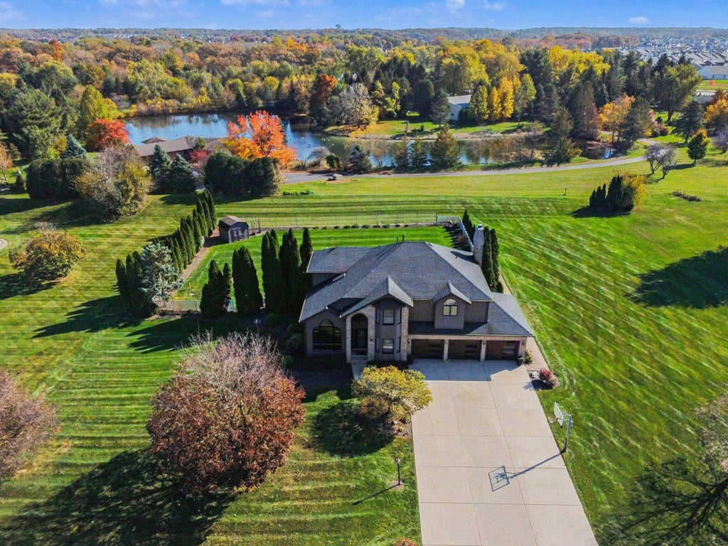 Photo of 5915 E 107th Place, Winfield, IN 46307 (MLS # 847546)