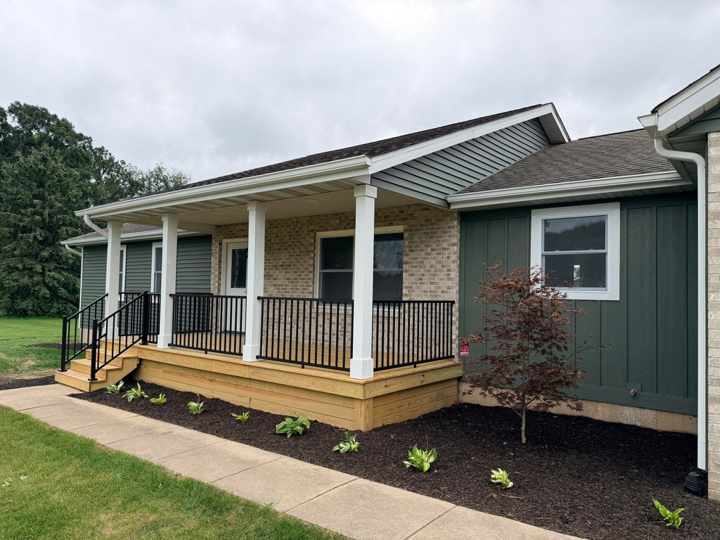 Photo of 148 Rillstone Drive, Kouts, IN 46347 (MLS # 846355)