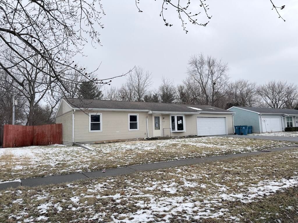 Photo of 17329 Sequoia Avenue, Lowell, IN 46356 (MLS # 833057)