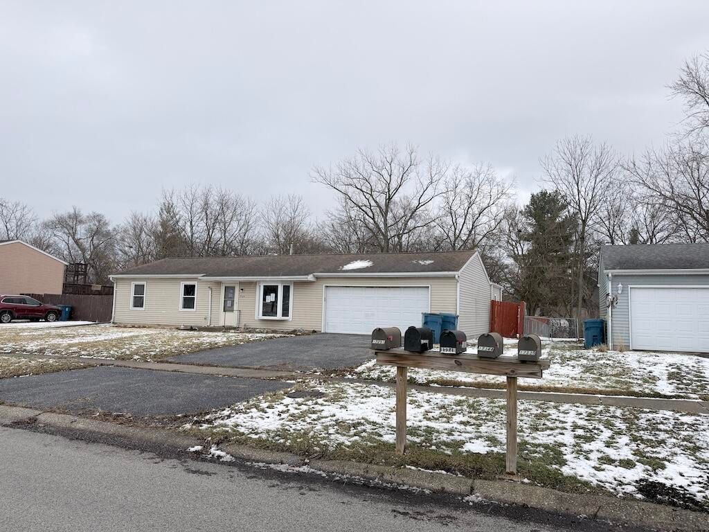 Photo of 17329 Sequoia Avenue, Lowell, IN 46356 (MLS # 833057)