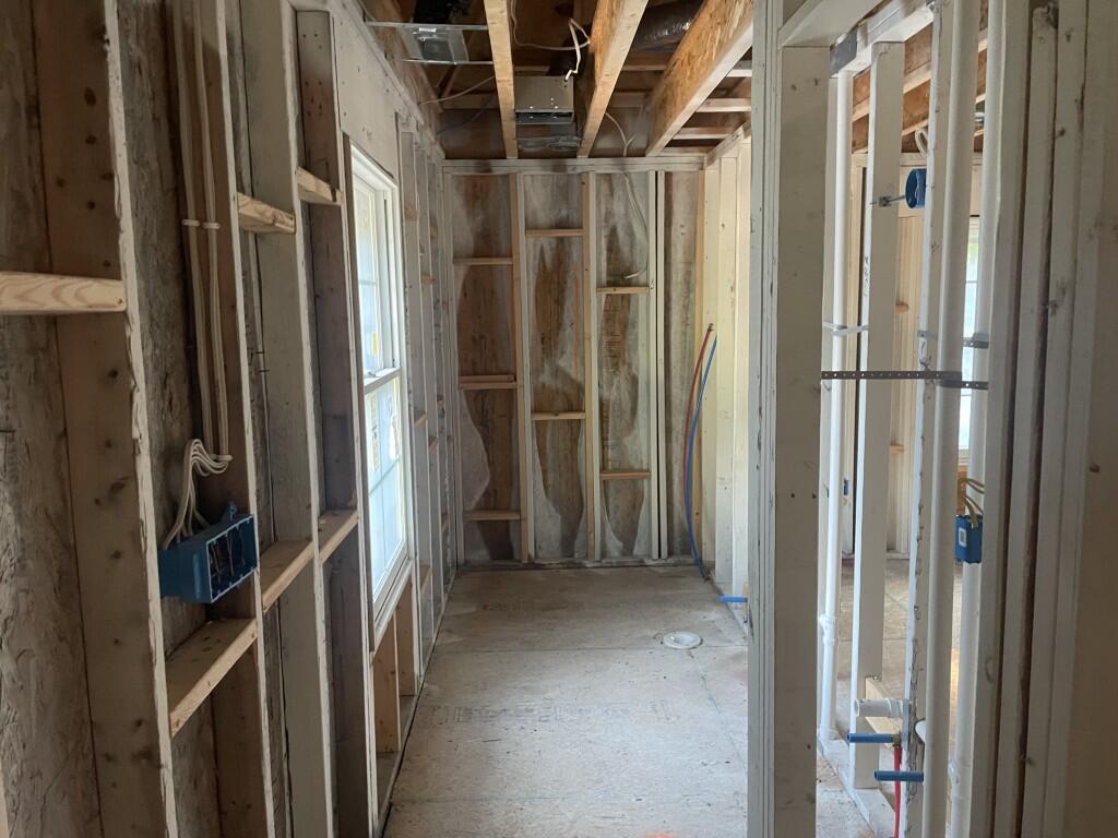 8620 Green Braes S Drive