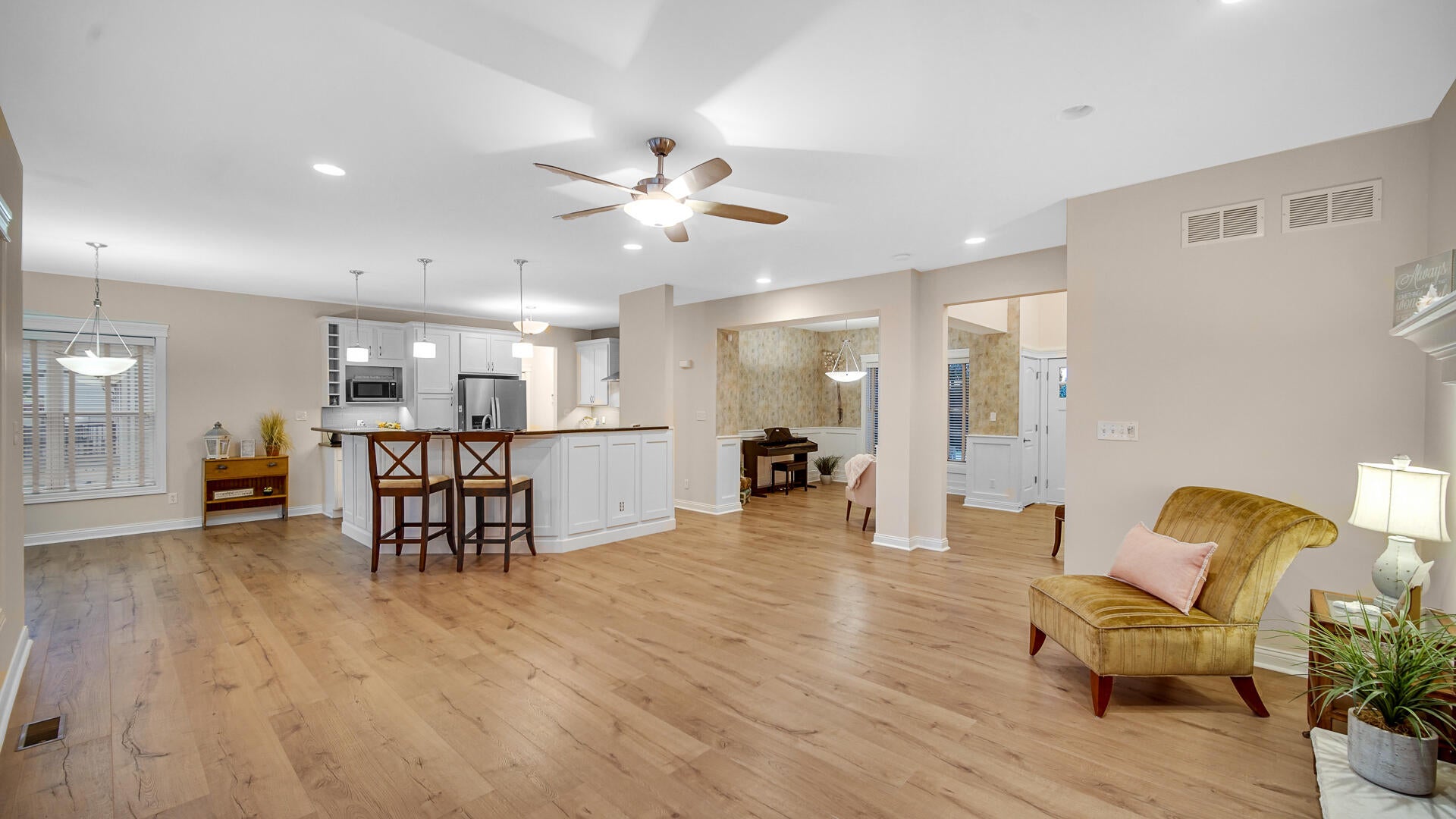 1128 Jeanne Court