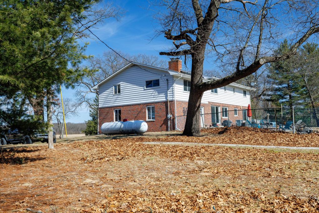 Photo of 3719 W 50 S, Morocco, IN 47963 (MLS # 834913)