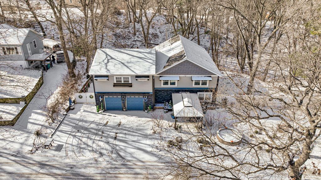 Photo of 832 N Vanderburg Street, Gary, IN 46403 (MLS # 833079)