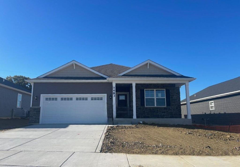Photo of 7483 E 116th Place, Winfield, IN 46307 (MLS # 831776)