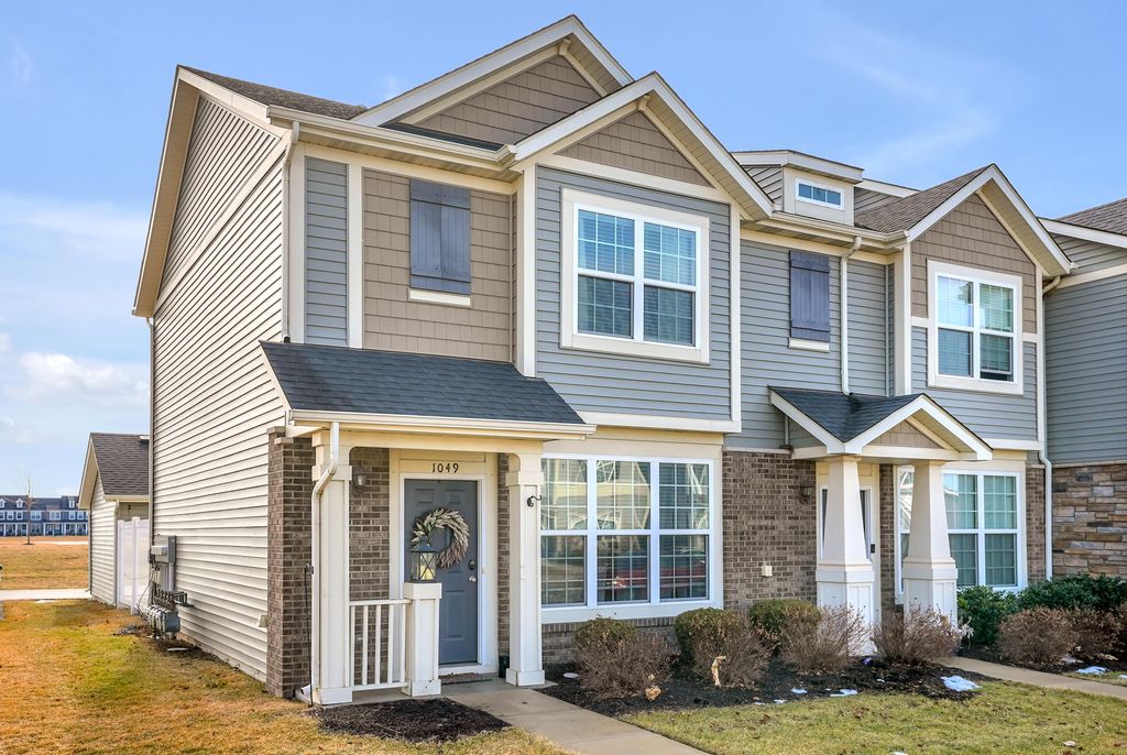 Photo of 1049 E 117th Place, Crown Point, IN 46307 (MLS # 834264)