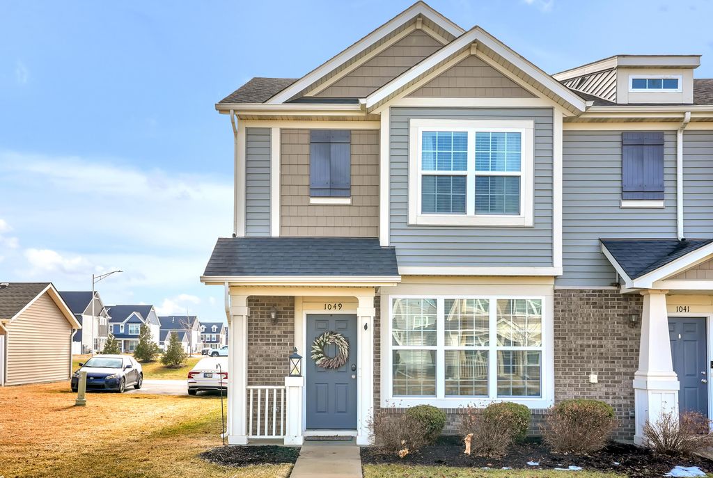 Photo of 1049 E 117th Place, Crown Point, IN 46307 (MLS # 834264)