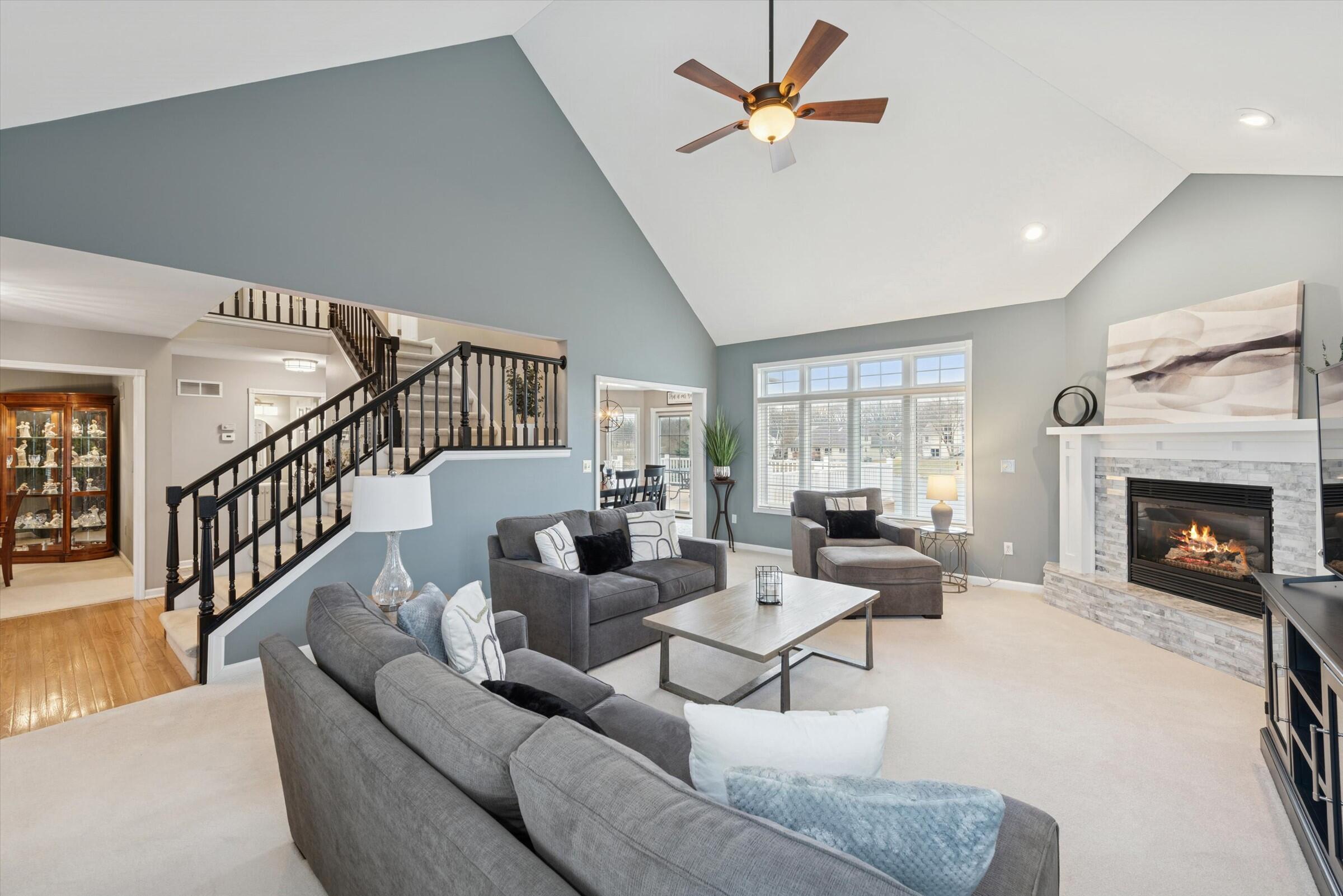 817 Mary Ellen Drive